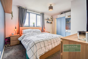 Photo 25- click for photo gallery